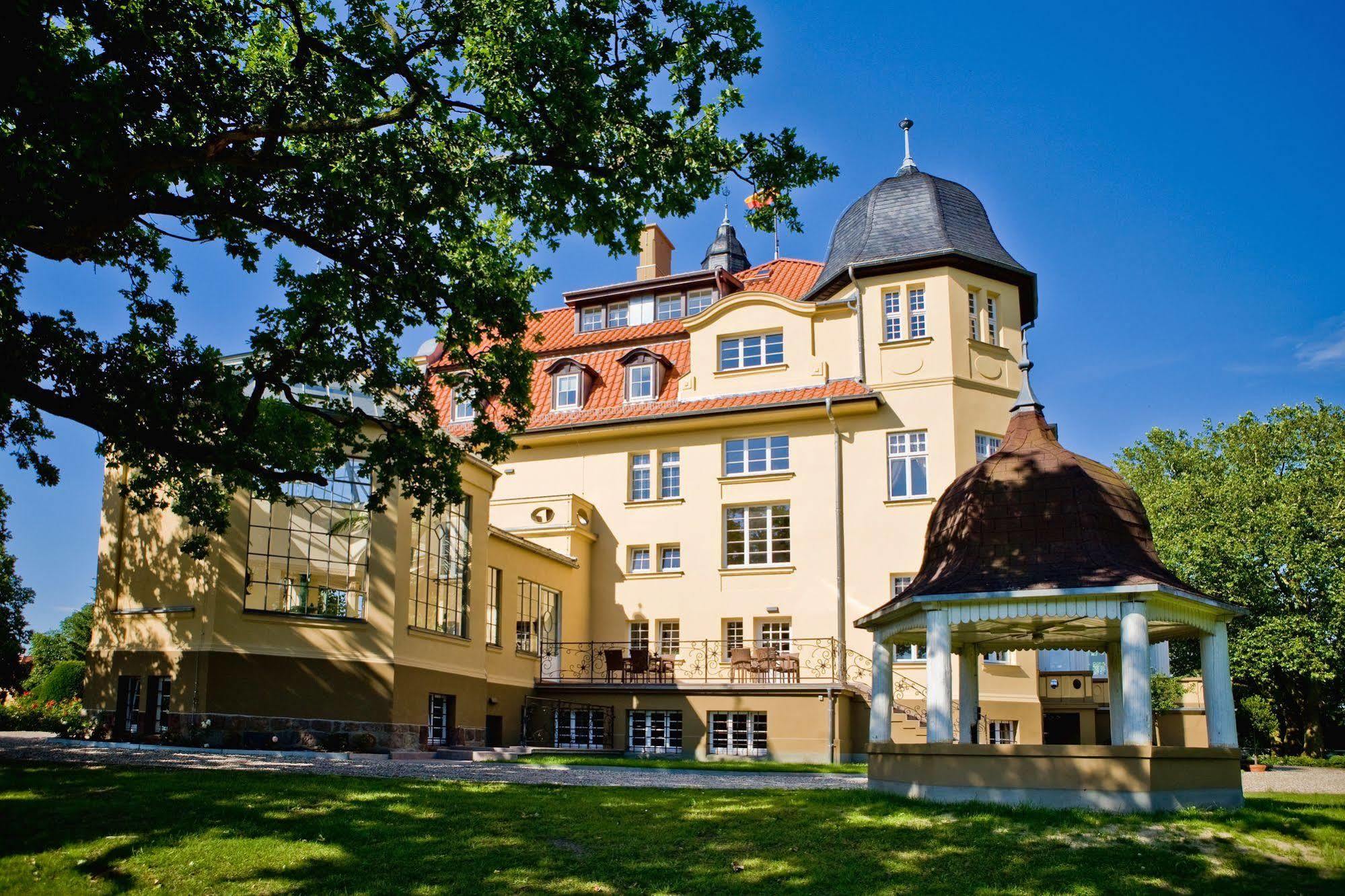 Residenz Hotel Wendorf 벤도르프 외부 사진