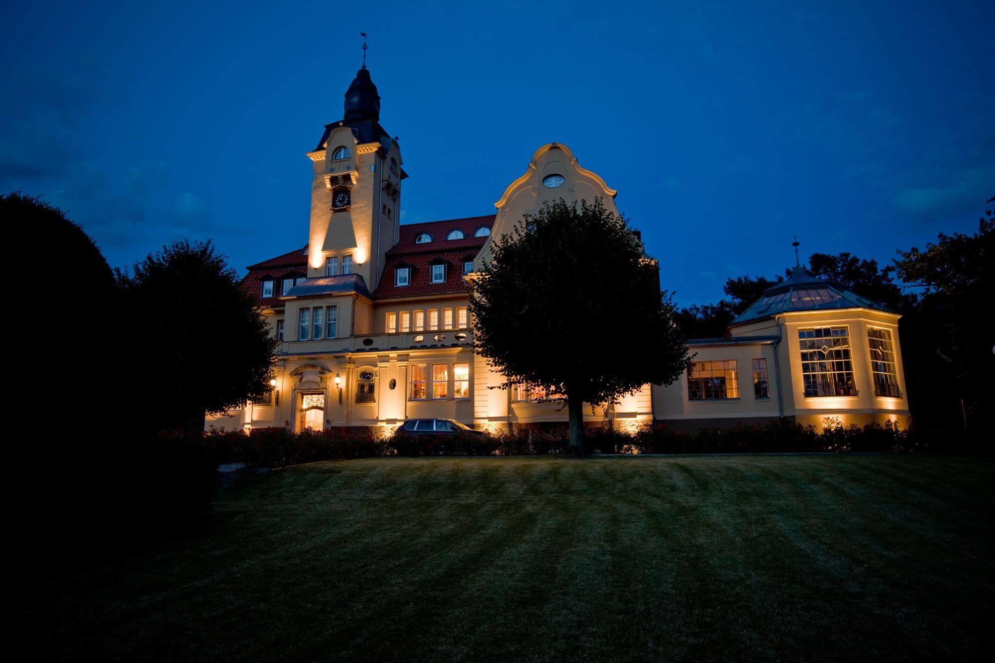 Residenz Hotel Wendorf 벤도르프 외부 사진