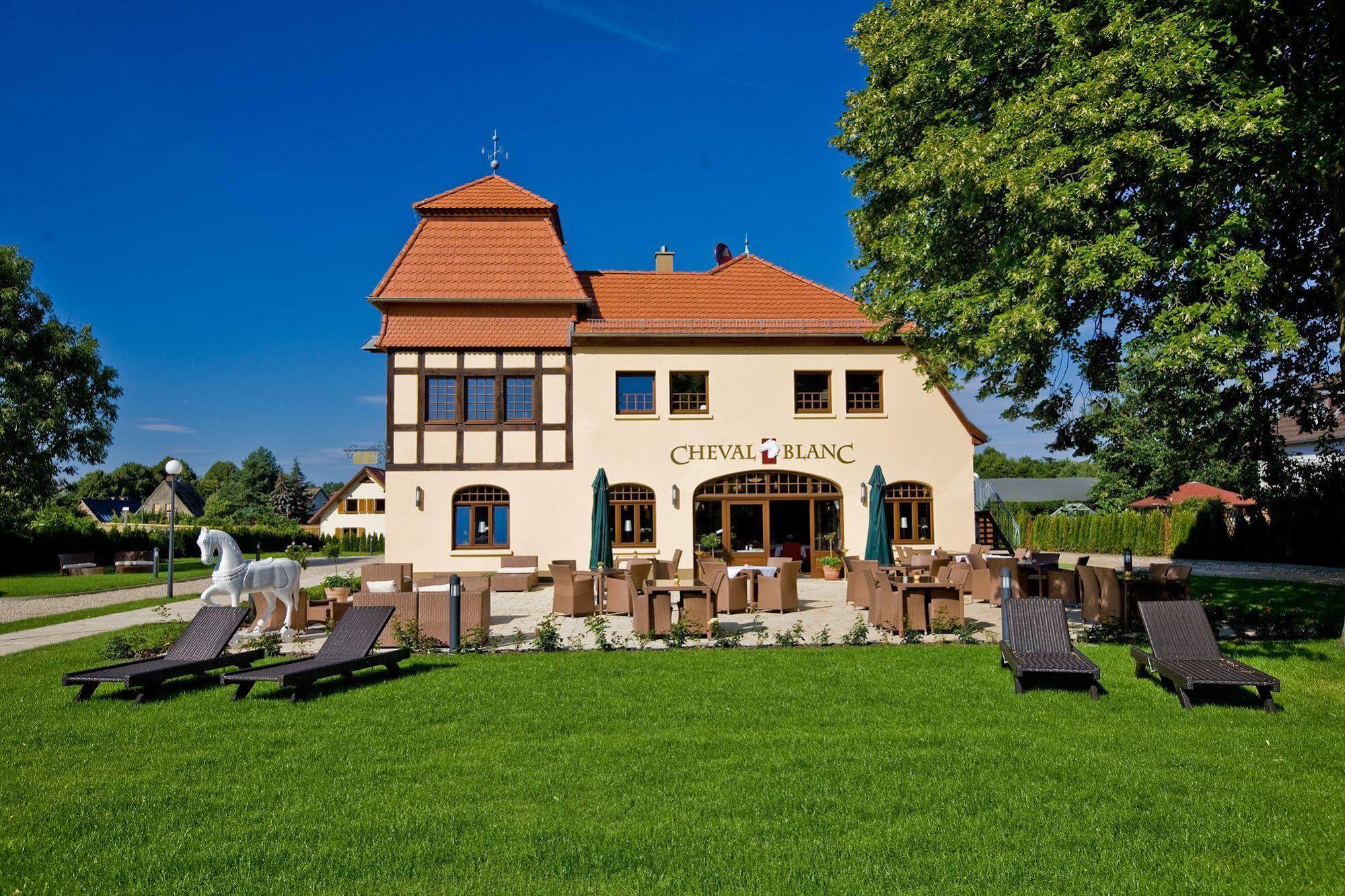 Residenz Hotel Wendorf 벤도르프 외부 사진